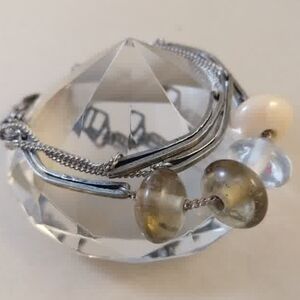 Anne Marie Chagnon Modernist Bracelet with Olive and Cream Beads